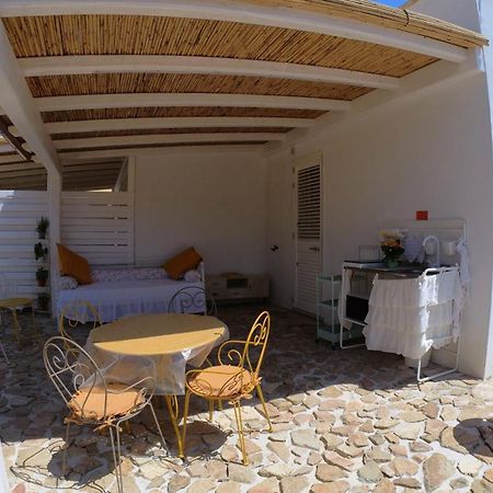 Monti Russu Natural Guest House Aglientu Zewnętrze zdjęcie