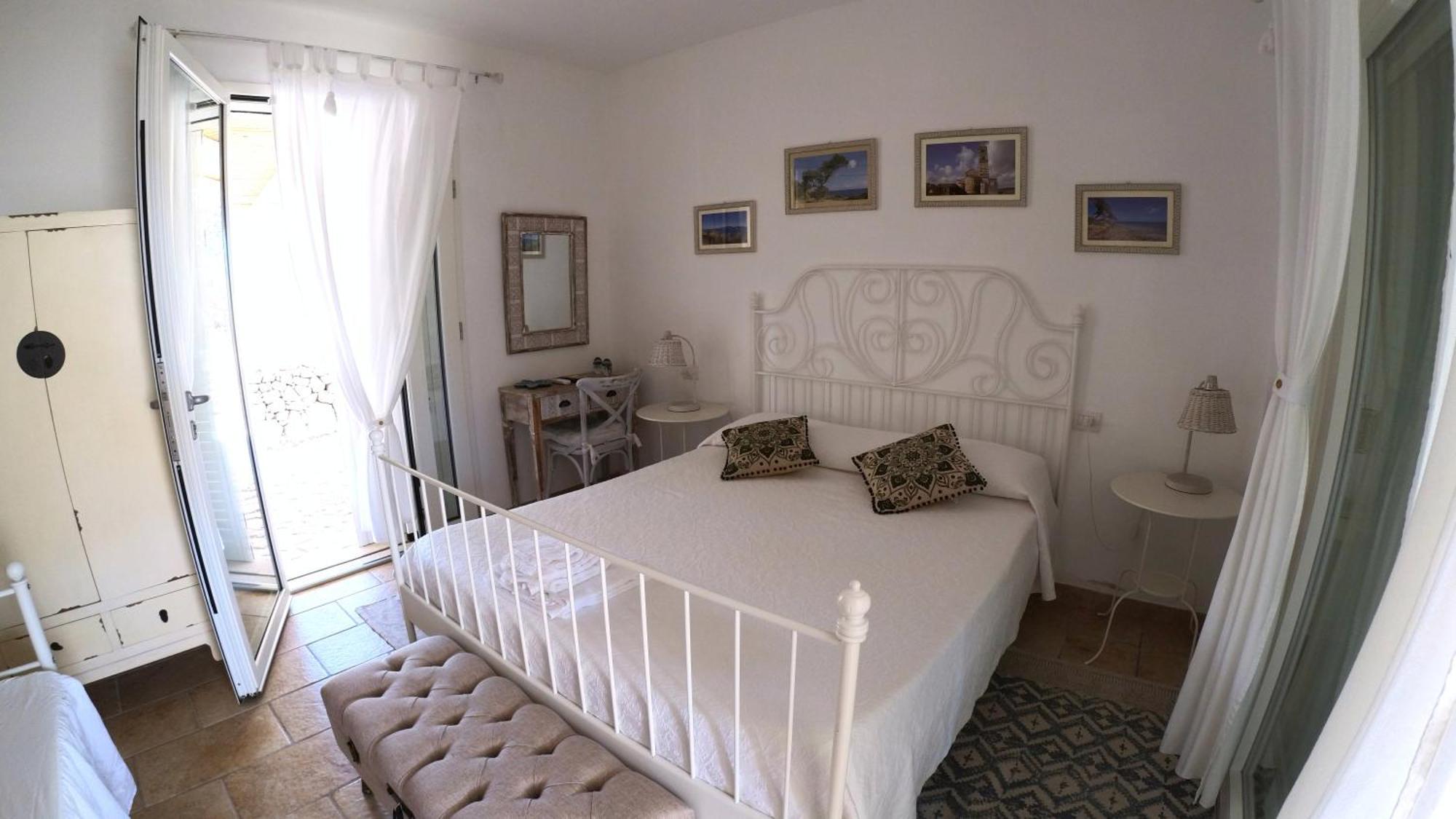 Monti Russu Natural Guest House Aglientu Zewnętrze zdjęcie